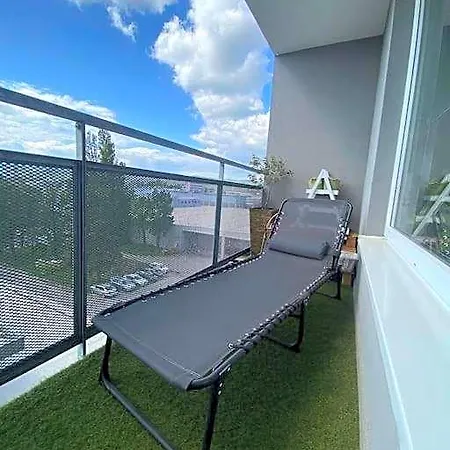 Appartamento Sunset View, Near The Airport & Private Parking *
